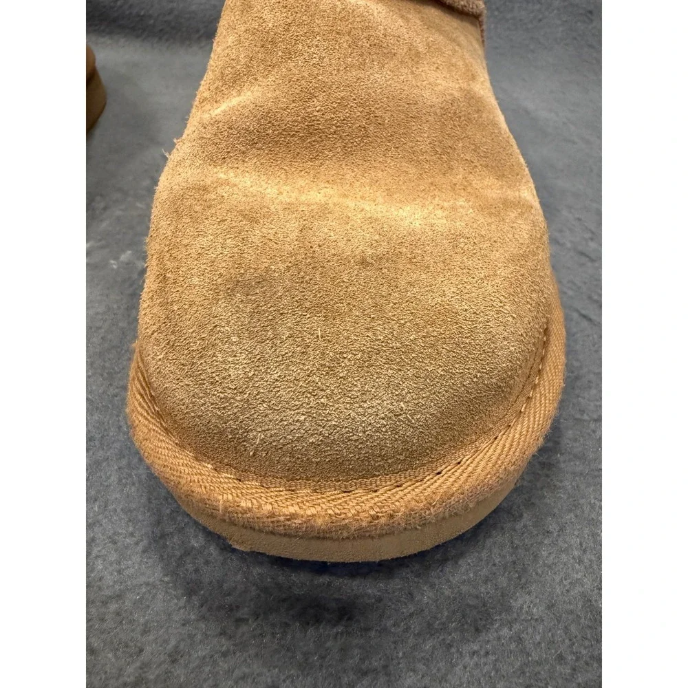 UGG Kids Classic Slipper Chestnut Suede Sheepskin Lining Slip On Shoes size 4